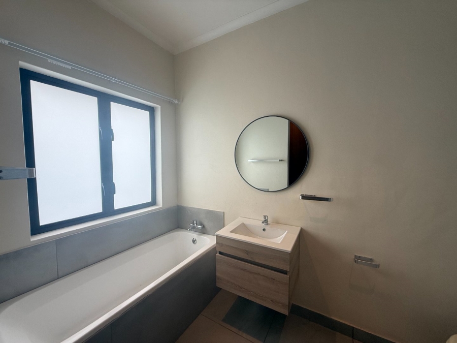 3 Bedroom Property for Sale in Landsmeer Residential Estate North West